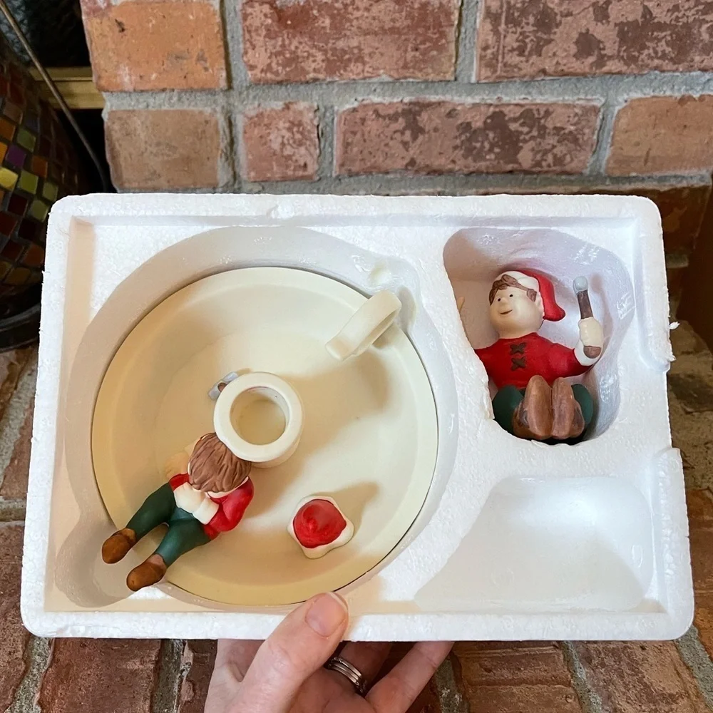 PartyLite Santa's Elves Saucerlite with Box